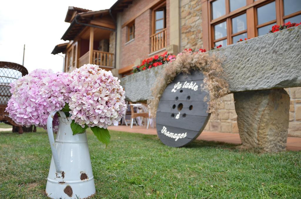 Hotel Casona De Tresali Argüero Εξωτερικό φωτογραφία